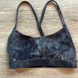 Lululemon Flow Y Sports Bra